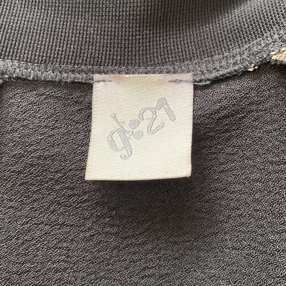 Bomber Jacket with Metallic Sleeves Sz 6 - Picture 7 of 9